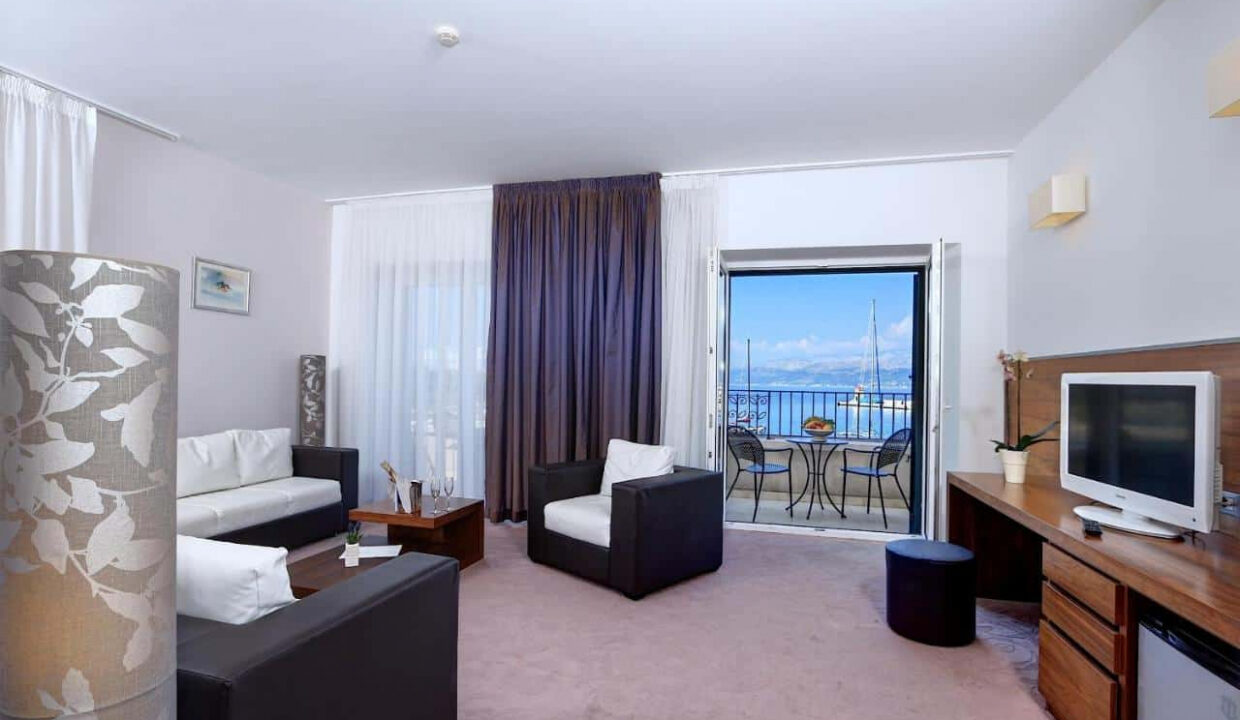 Hotel am Meer auf der Insel Bra?