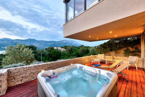 2 luxuriöse Villen auf der Insel Korcula