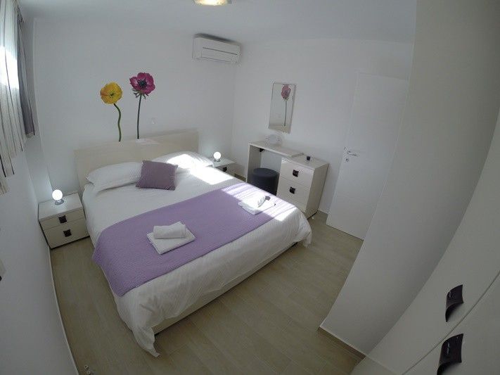 Haus mit Meerblick in Okrug Gornji